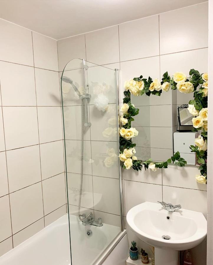 Ferienwohnung Garden Beautiful Cozy Flat , Recent Decorated. London Exterior foto
