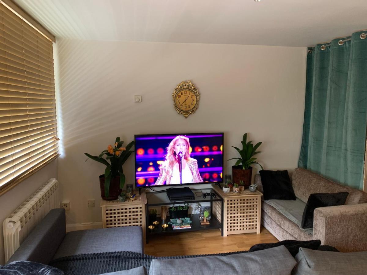 Ferienwohnung Garden Beautiful Cozy Flat , Recent Decorated. London Exterior foto